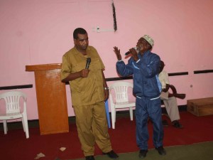 Abdi-Malaq-Jeylani-left-and-Maki-Haji-Banadir-right-at-the-World-Press-Freedom-Day-organized-by-NUSOJ-in-Mogadishu