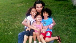 Raef Badawi blogger, wit his kids. He's in a Saudi jail for nothing